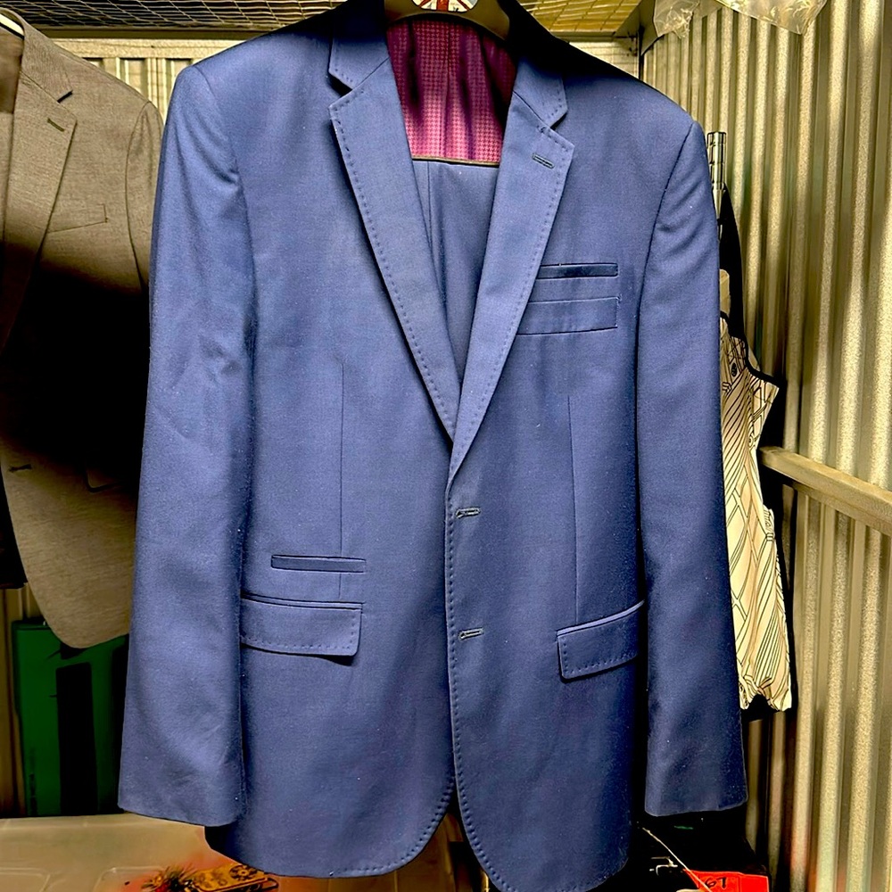 English Laundry Navy Blue Suit
